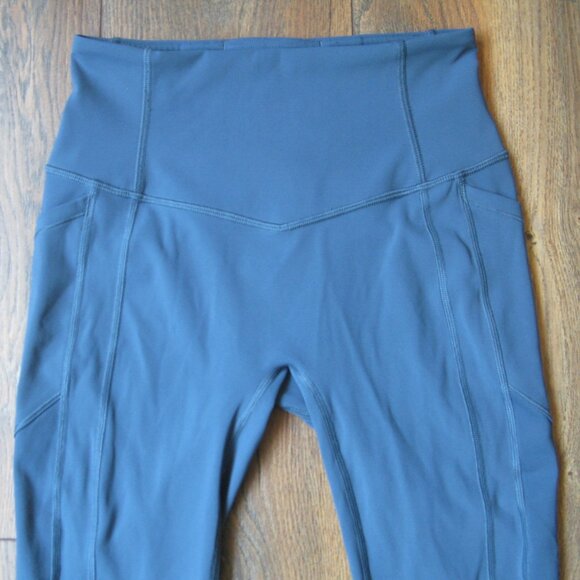 Lululemon All the Right Places Crop size 4 *EUC - Picture 2 of 11